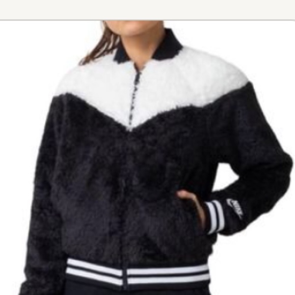NIKE SHERPA ZIP UP BOMBER JACKET WITH POCKETS SIZE XS